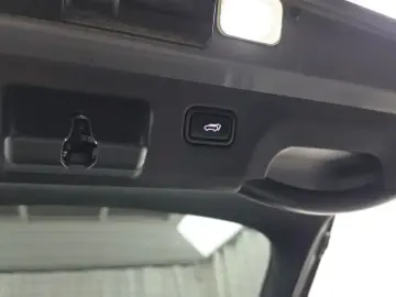 2022 Kia EV6 с пробегом 64 123 км