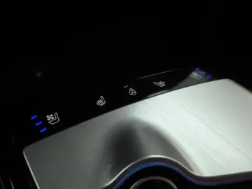 2022 Kia EV6 с пробегом 64 123 км