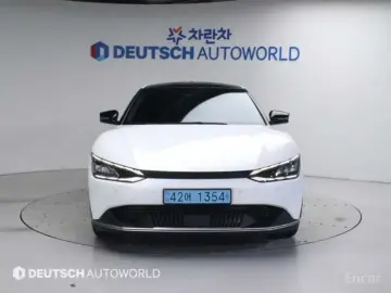 2023 Kia EV6 с пробегом 43 660 км