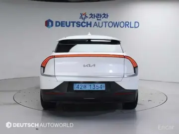 2023 Kia EV6 с пробегом 43 660 км