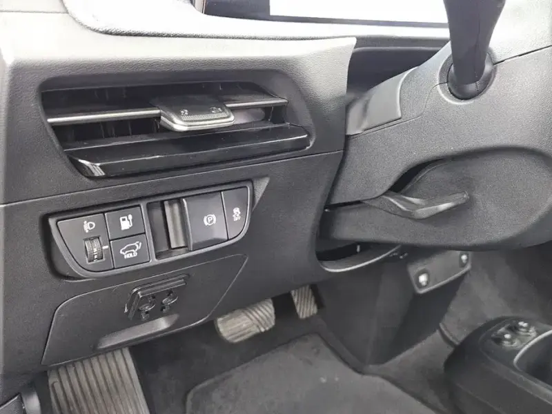 2023 Kia EV6 с пробегом 24 304 км