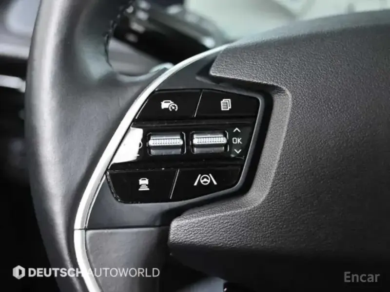 2023 Kia EV6 с пробегом 43 660 км