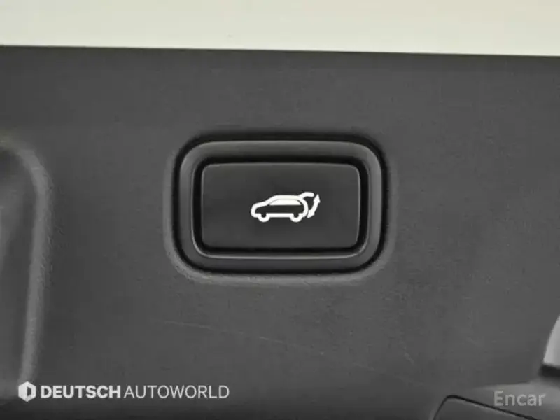 2023 Kia EV6 с пробегом 43 660 км