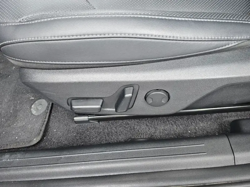 2023 Kia EV6 с пробегом 24 304 км