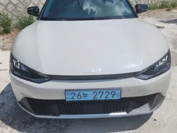2023 Kia EV6 с пробегом 26 167 км