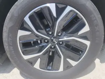 2023 Kia EV6 с пробегом 26 167 км