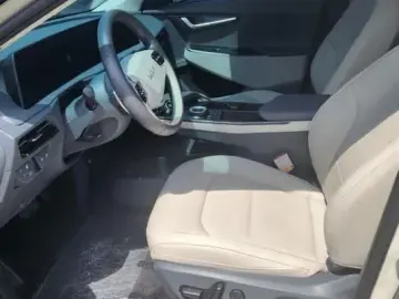 2023 Kia EV6 с пробегом 26 167 км