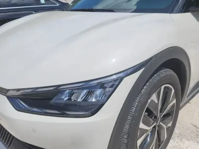 2023 Kia EV6 с пробегом 26 167 км