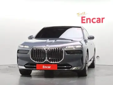 2023 BMW i7 с пробегом 38 841 км