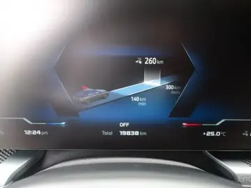 2025 BMW i7 с пробегом 19 850 км