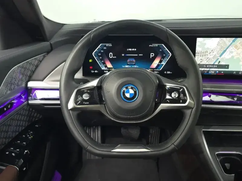 2023 BMW i7 с пробегом 38 841 км