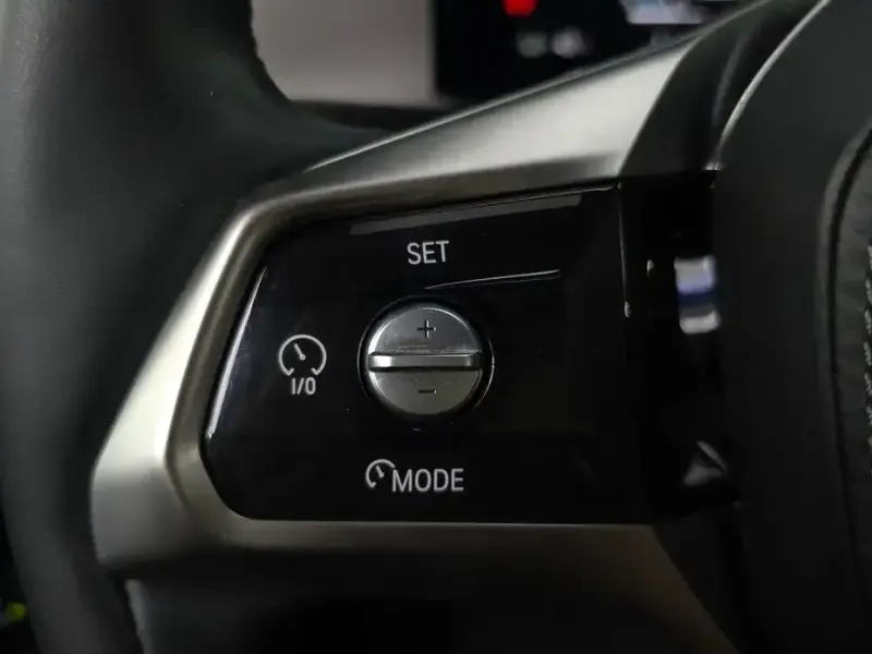 2023 BMW i7 с пробегом 38 841 км