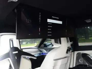 2025 BMW i7 с пробегом 19 850 км