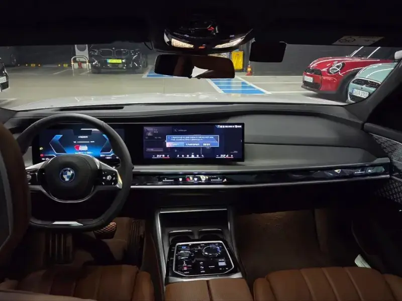 2026 BMW i7 с пробегом 1 900 км
