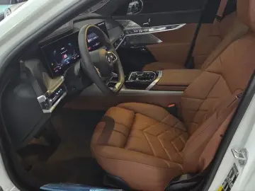 2026 BMW i7 с пробегом 1 900 км