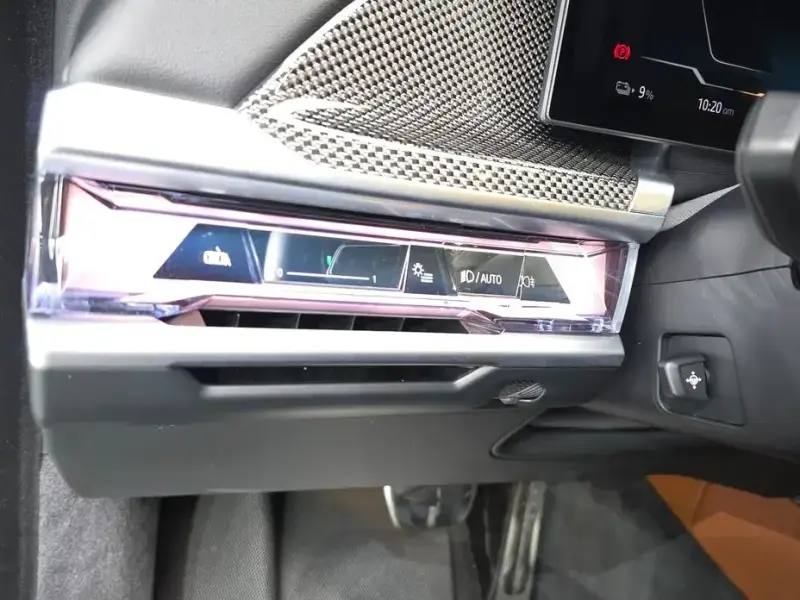 2023 BMW i7 с пробегом 105 525 км