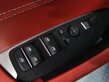 2025 BMW X5 M с пробегом 4 808 км