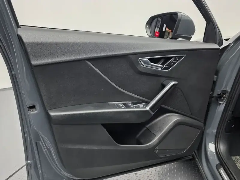 2020 Audi Q2 с пробегом 38 765 км