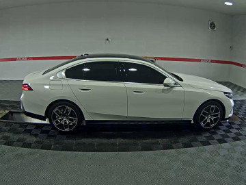 2023 BMW 5 серии с пробегом 41 467 км