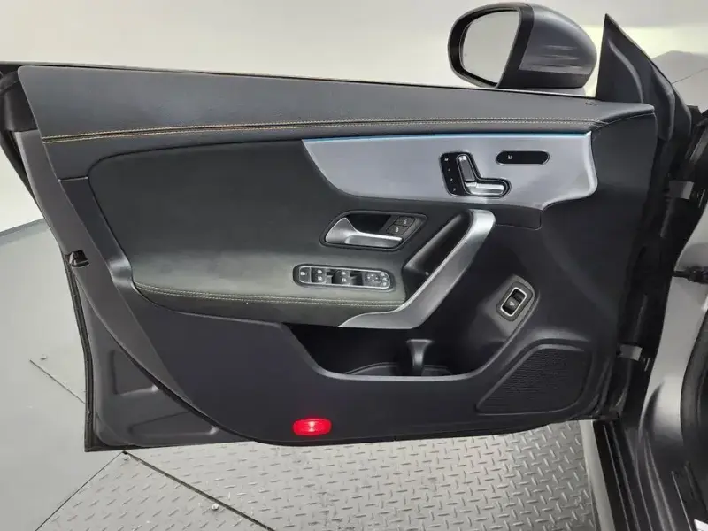 2021 Mercedes-Benz CLA с пробегом 53 578 км