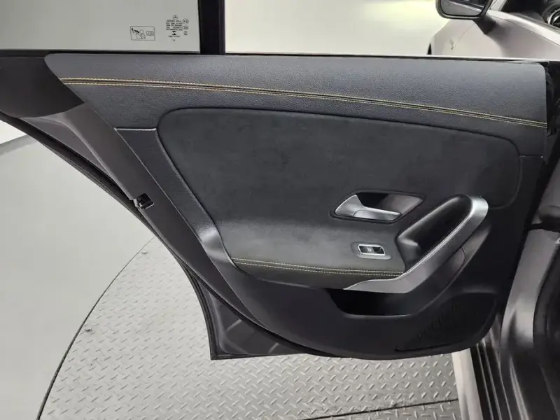 2021 Mercedes-Benz CLA с пробегом 53 578 км