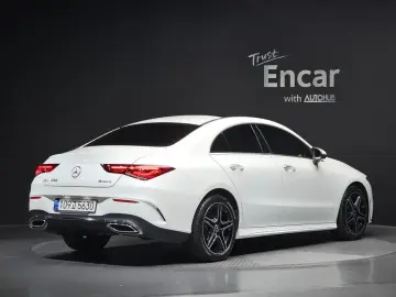 2023 Mercedes-Benz CLA с пробегом 12 632 км