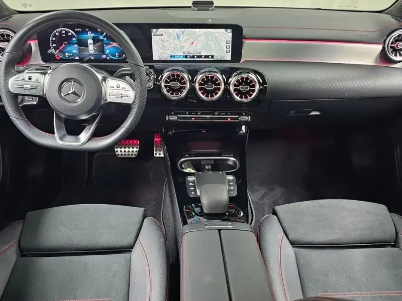 2023 Mercedes-Benz CLA с пробегом 12 632 км