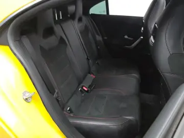 2021 Mercedes-Benz CLA с пробегом 113 598 км