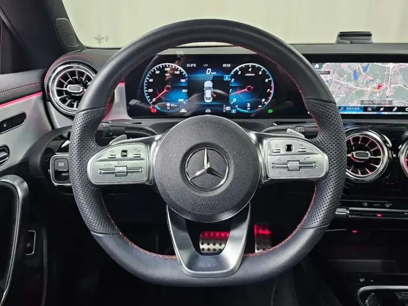 2023 Mercedes-Benz CLA с пробегом 12 632 км