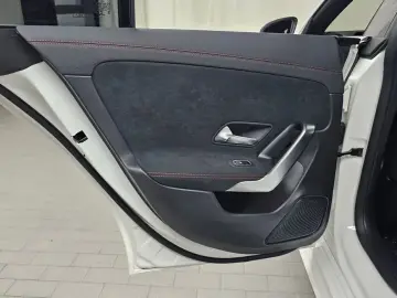 2023 Mercedes-Benz CLA с пробегом 12 632 км
