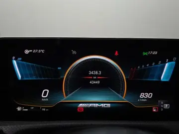 2021 Mercedes-Benz CLA с пробегом 43 449 км
