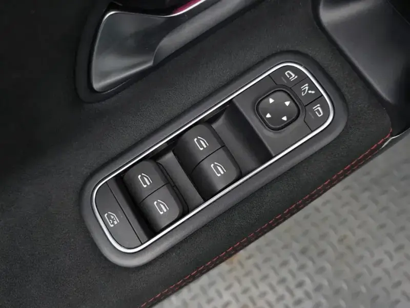 2021 Mercedes-Benz CLA с пробегом 43 449 км