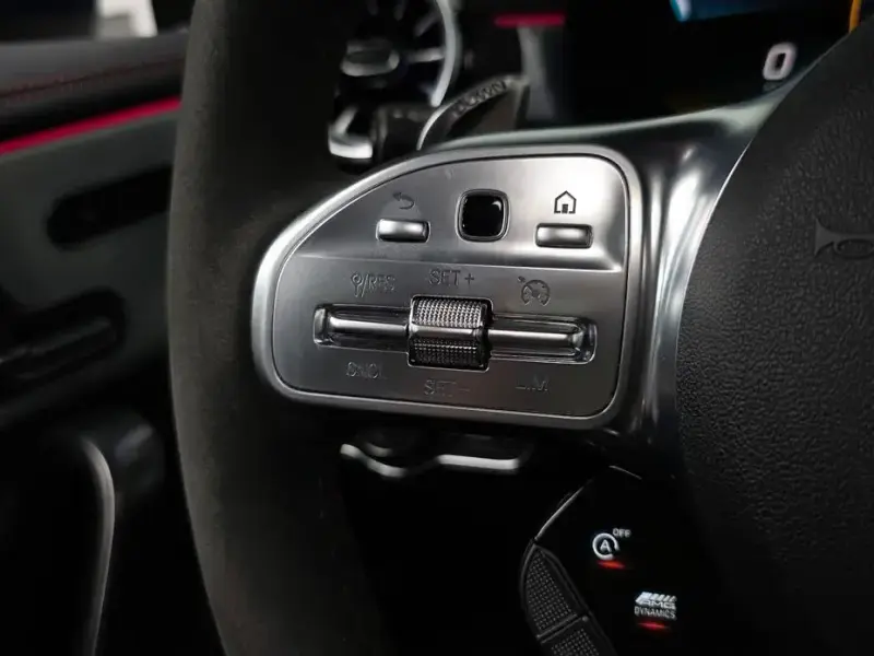 2021 Mercedes-Benz CLA с пробегом 43 449 км