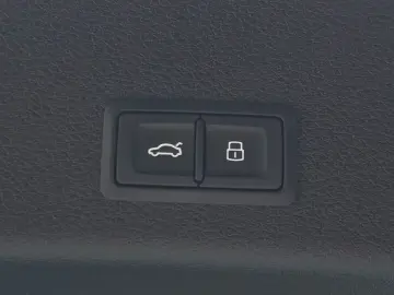 2020 Audi e-tron с пробегом 129 058 км