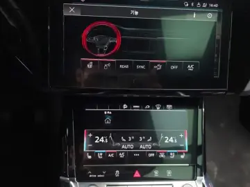2022 Audi e-tron с пробегом 63 725 км