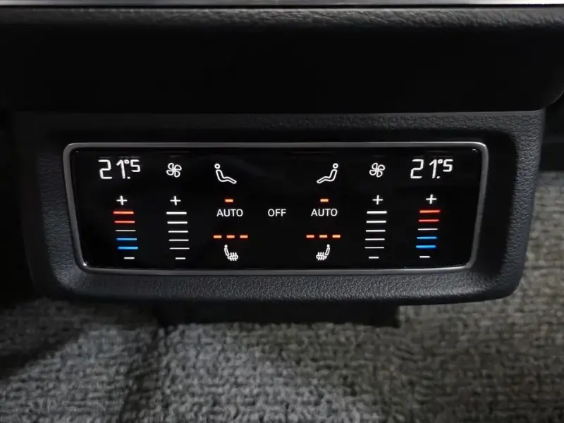 2022 Audi e-tron с пробегом 47 536 км