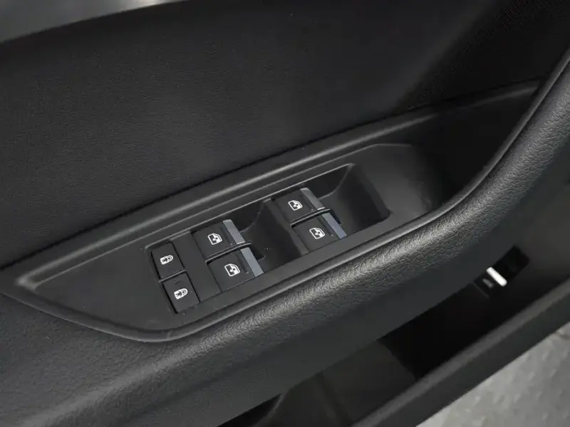 2022 Audi e-tron с пробегом 47 536 км