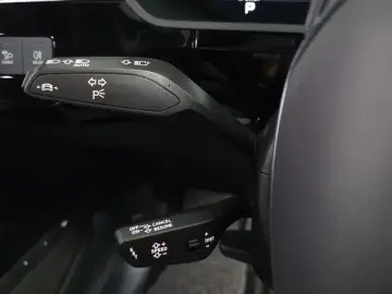 2022 Audi e-tron с пробегом 47 536 км