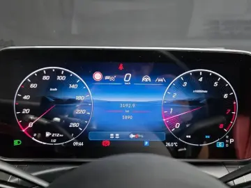 2025 Mercedes-Benz CLE с пробегом 5 890 км