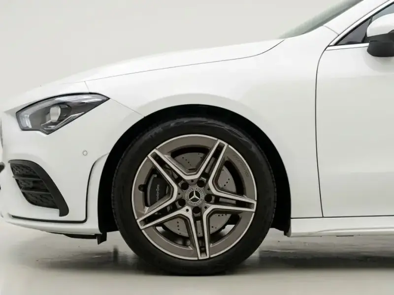2025 Mercedes-Benz CLA с пробегом 11 675 км