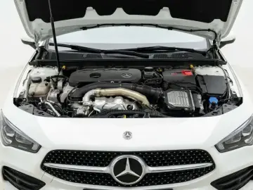 2025 Mercedes-Benz CLA с пробегом 11 675 км