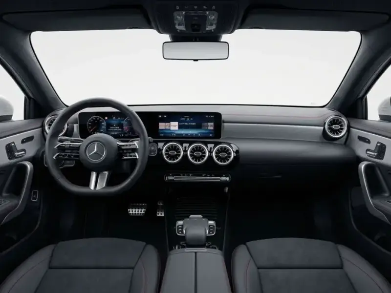2025 Mercedes-Benz CLA с пробегом 11 675 км