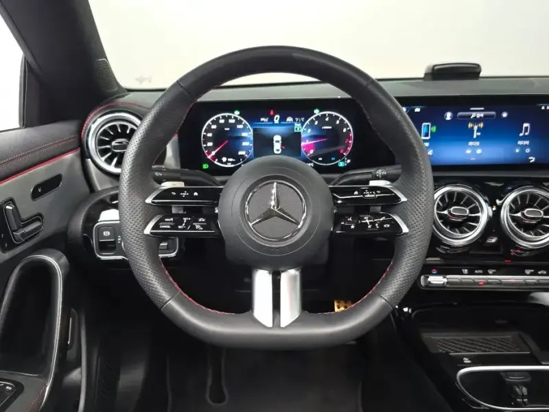 2024 Mercedes-Benz CLA с пробегом 3 709 км