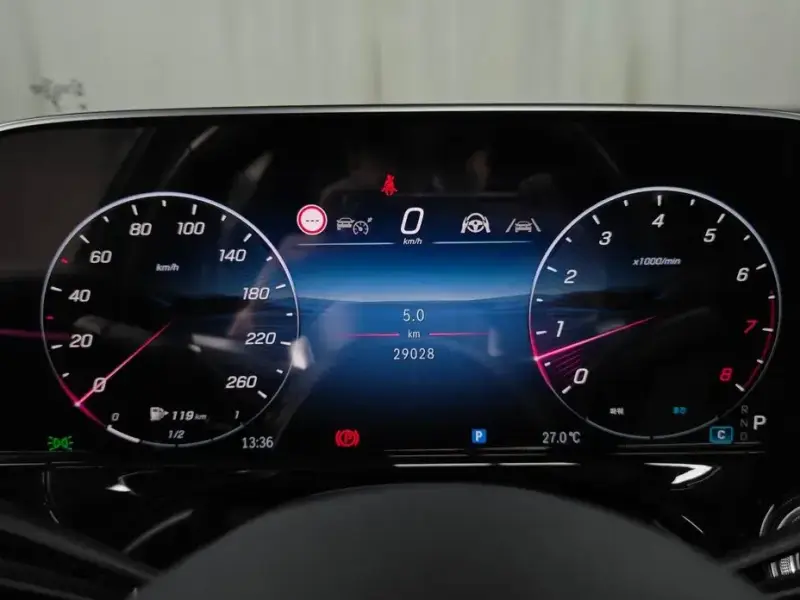 2024 Mercedes-Benz E-Класс с пробегом 29 028 км
