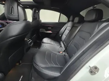 2024 Mercedes-Benz E-Класс с пробегом 29 028 км