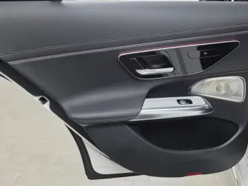 2024 Mercedes-Benz E-Класс с пробегом 29 028 км