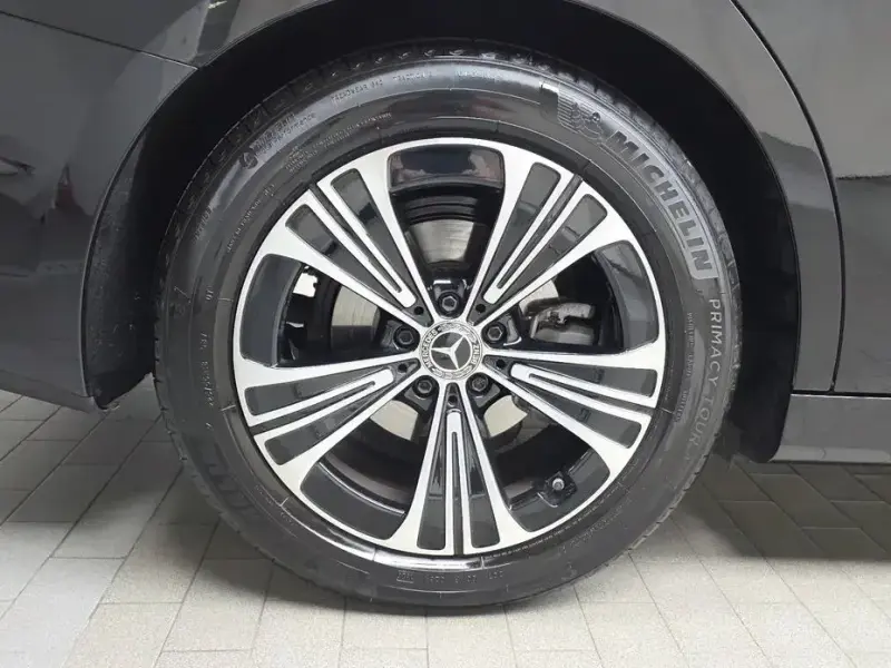 2025 Mercedes-Benz E-Класс с пробегом 15 432 км