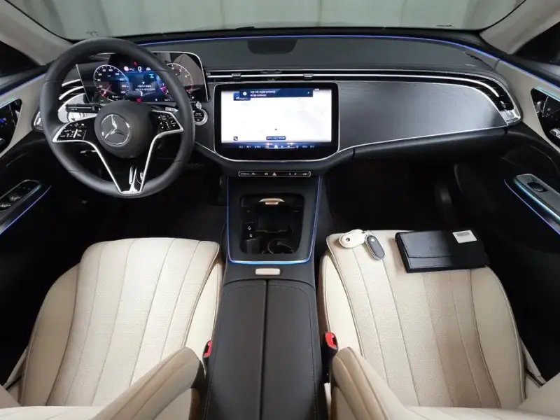 2025 Mercedes-Benz E-Класс с пробегом 15 432 км