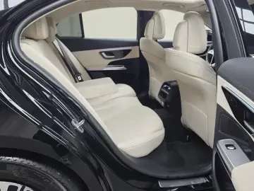 2025 Mercedes-Benz E-Класс с пробегом 15 432 км