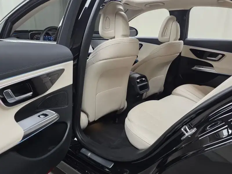2025 Mercedes-Benz E-Класс с пробегом 15 432 км